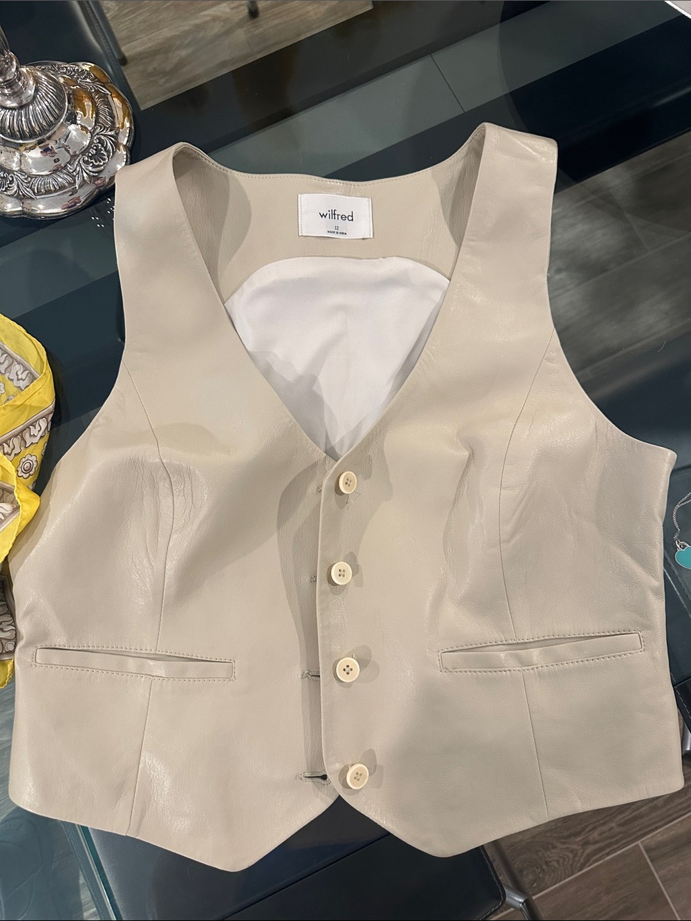 Aritzia - Wilfred Cream Leather Buttoned Vest Size 12
